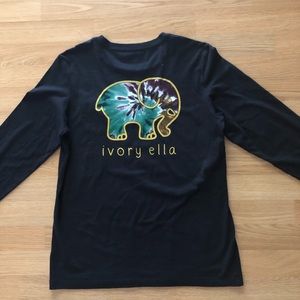 New “Ivory Ella” shirt size Small without tag